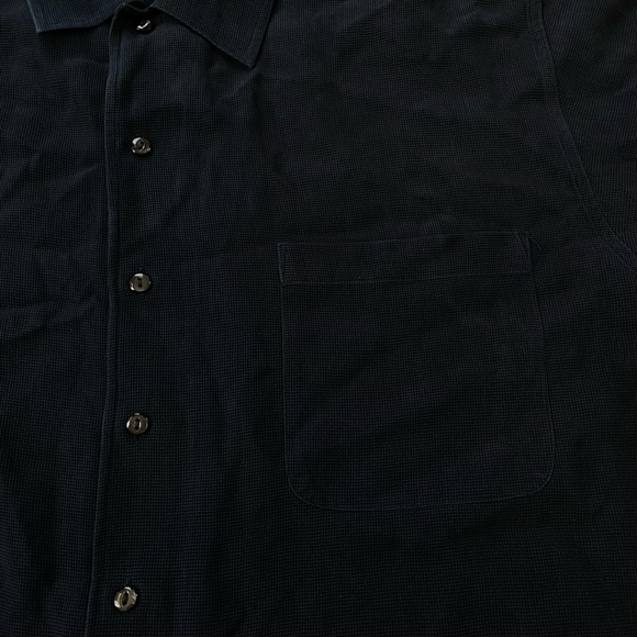 100% Silk Button Up - Picture 6 of 8